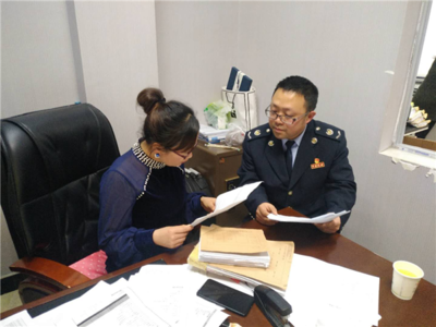 甕安縣稅務(wù)局 減稅降費(fèi)精準(zhǔn)落地，納稅服務(wù)升級(jí)獲“三感”贊譽(yù)